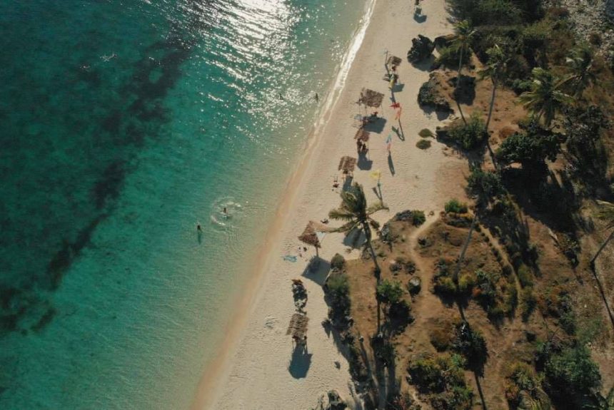 playa Salir de la crisis del sector turismo por el COVID-19